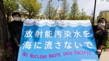Fukushima: Japan wil radioaktiewe water in die Stille Oseaan weggooi Greenpeace Japan